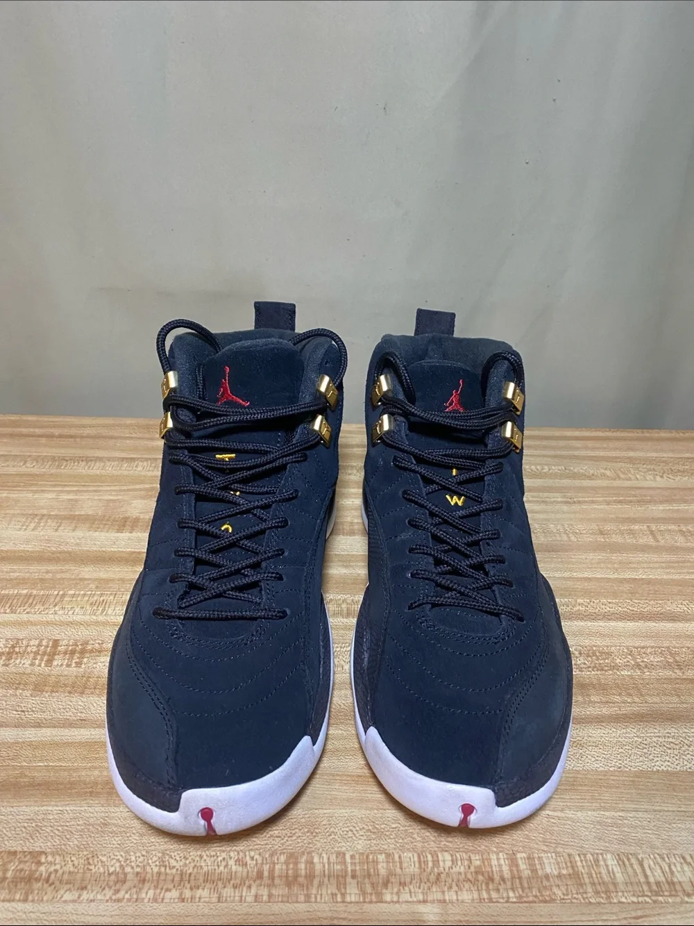 Jordan 12 Retro Reverse Taxi OG 2019 Black Shoes size 7.5